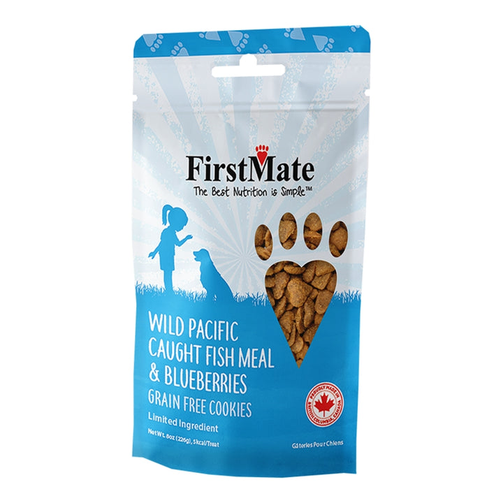 FIRSTMATE_DOG_GRAIN_FREE_FISH_BLUEBERRY_TREATS_8OZ